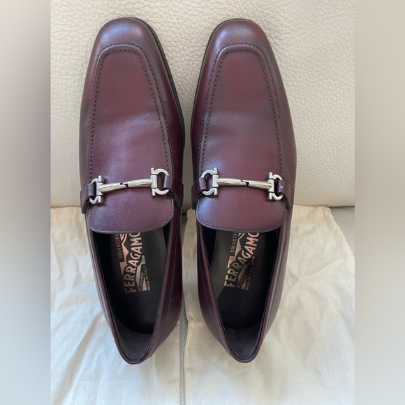 Salvatore Ferragamo Moccasin with Gancini ornament Burgundy Brown Mens US7 - Picture 3 of 9